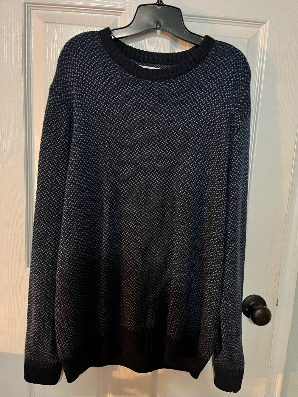 Sonoma Men’s Black Textured Pullover Sweater